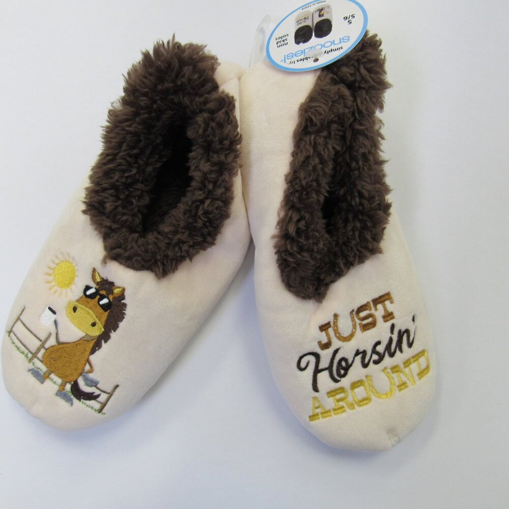Women's Size 5/6 Small Snoozies! Horse Print Pairables Slippers NEW